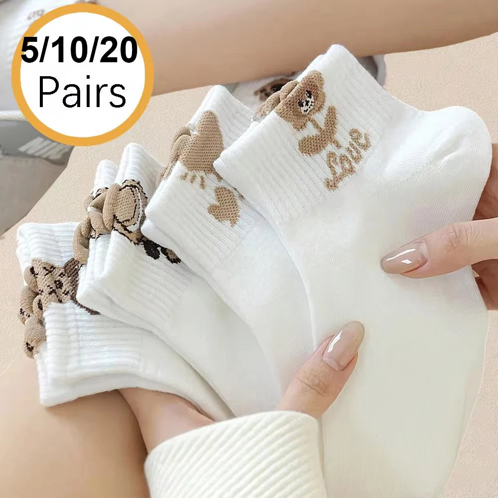 Women's Cartoon Teddy Bear Ankle Socks – Fashionable & Comfortable Footwear