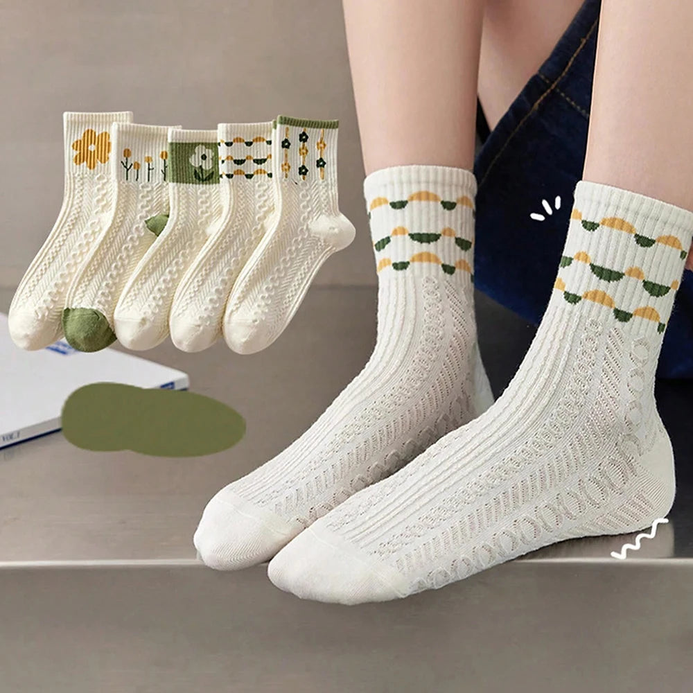 Women's Cartoon Socks – Creative and Fashionable Printed Mid-Length Socks - Image 2
