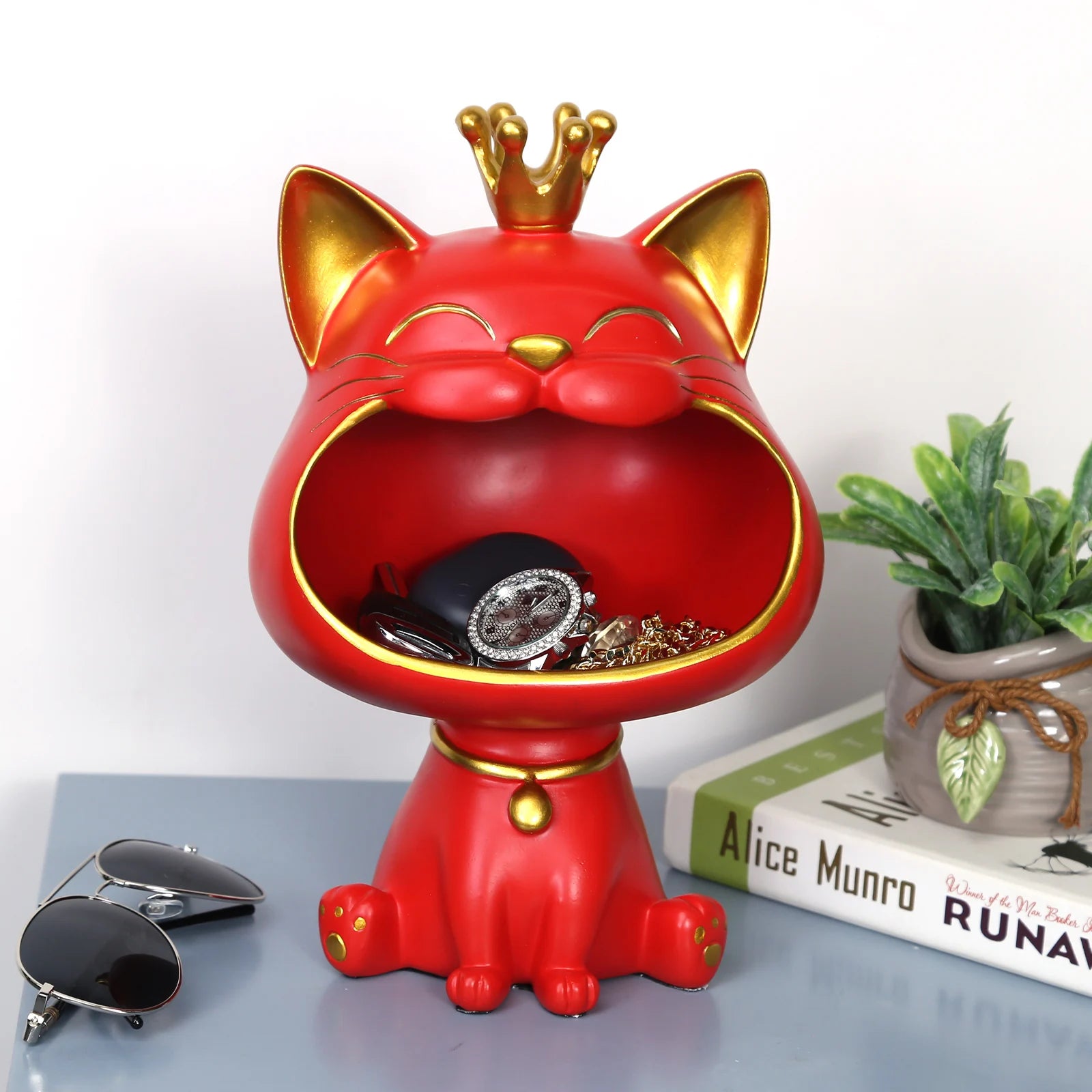 Lucky Cat Resin Statue - Image 4