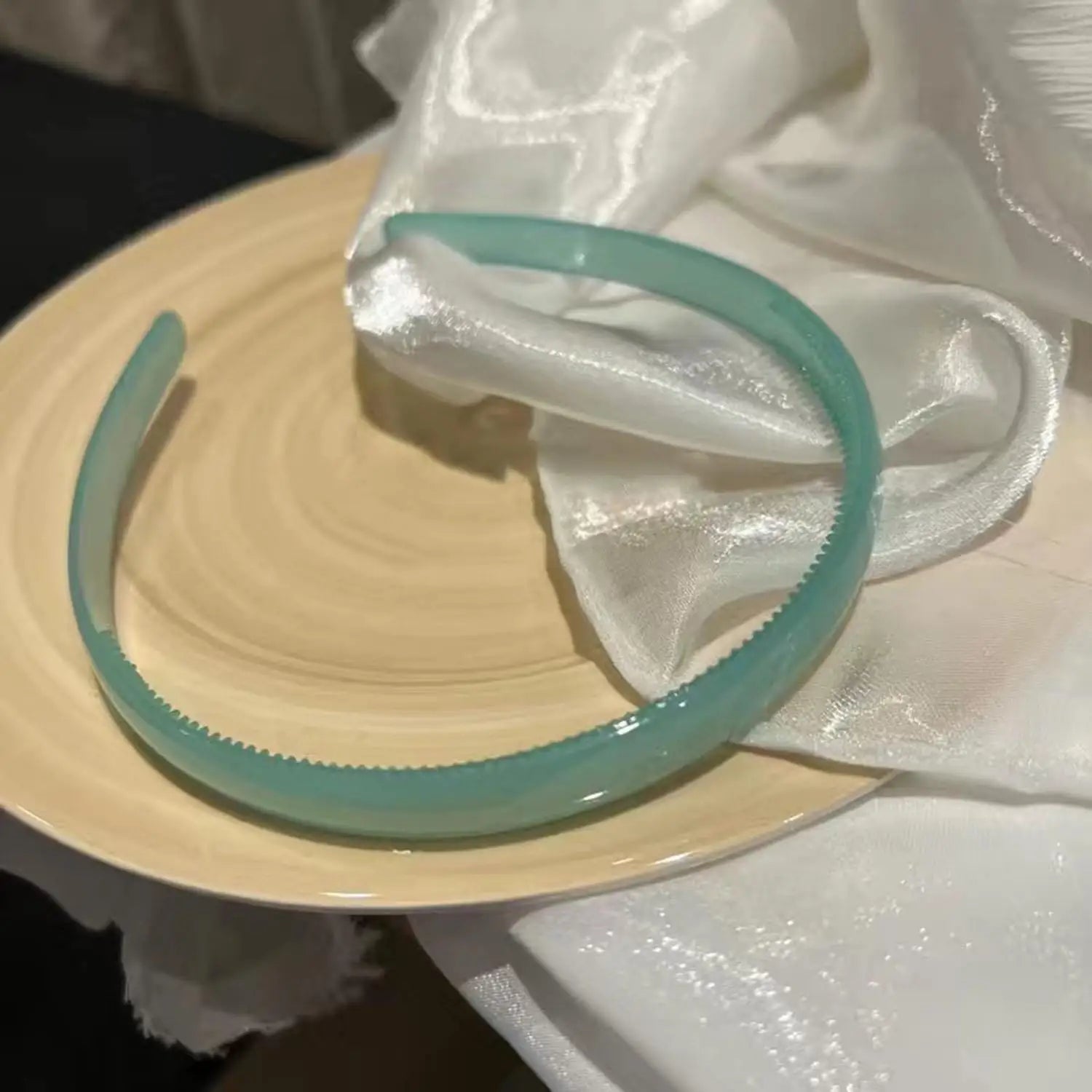 Plastic Translucent Hair Head Hoop Band – Non-slip Tooth Hairband - Image 17