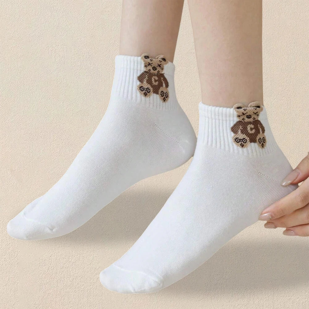 Women's Cartoon Teddy Bear Ankle Socks – Fashionable & Comfortable Footwear - Image 6